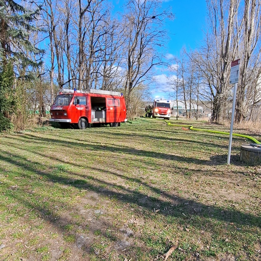 FF Auggenthal Übung Fahrzeuge im Einsatz
